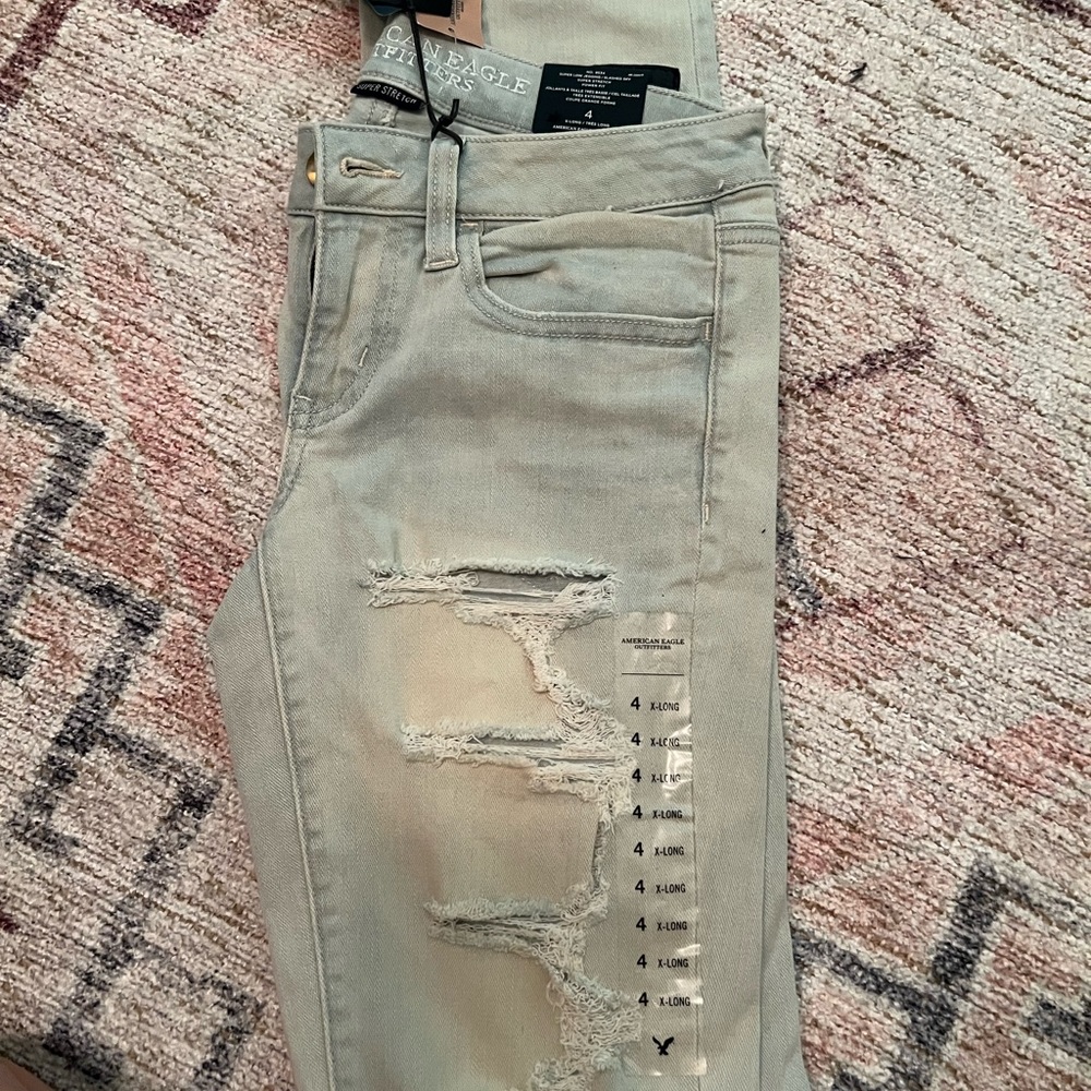 American Eagle Size 4XLong